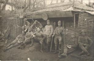 I. világháborús osztrák-magyar katonák, védállás / WWI K. u. K. soldiers, defense line, photo