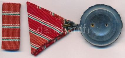 1954. "Munka Érdemérem" zománcozott Br kitüntetés mellszalagon, szalagsávval, eredeti dísz...