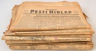 cca 1941-1944 Vegyes háborús újság tétel: nagyrészt a Pesti Hírlap ill. az Esti Újság lapszámai érde...
