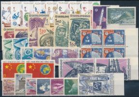 1957-1971 Űrkutatás motívum 36 db bélyeg, közte teljes sorok, összefüggések, 1957-1971 Space Exploration 36 stamps with sets