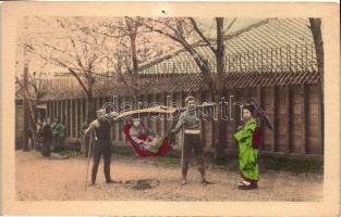 Japanese carriage (pinhole)