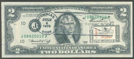 USA 1976. 2$ előlapon Jefferson idézet a bélyegen és Jefferson arckép a bankjegyen! Hátlapon bankjegy/bélyeg kombinációja "Carte Maximum", a bankjegyen és a bélyegen is ua. a festmény (Függetlenség Napja) van ábrázolva, azonkívül a városi bélyegző "Centennial"! + hozzávaló angol nyelvű fényképes tanúsítvány! T:I RRR!!!
