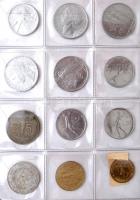 22db vegyes külföldi fémpénz albumban egy ezüsttel (közte francia, iráni, kubai pénzek), benne 5x12d...