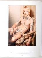 Die Nackte Mann / The Naked Man. Nürnberg, [2012], Verlag für modern Kunst. Papírkötésben, jó állapo...