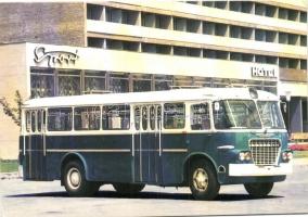 16 db MODERN megíratlan motívumos képeslap; busz, trolibusz, villamos, metró / 16 modern unused moti...