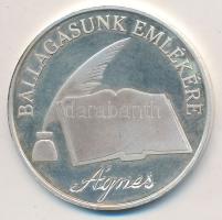 DN "Ballagásunk emlékére / Gaudeamus igitur, iuvenes dum sumus" jelzett Ag emlékérem gravírozva, tokban (7.03g/0.999/30mm) T:PP ujjlenyomatos