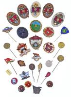 30db vegyes szocialista jelvény, kitűző, közte 1983. "November 7 emléktúra - Pilisnyereg" műgyantás fém jelvény, "Egység Bajnokság" zománcozott Br jelvény T:2, 2-