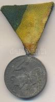 1941. &quot;Délvidéki Emlékérem&quot; cink emlékérem sérült, szennyezett mellszalaggal. Szign.: BERÁN L. T:2- korróziónyom Hungary 1941. &quot;Commemorative Medal for the Return of Southern Hungary&quot; zinc medal with damaged ribbon. Sign.:BERÁN L. C:XF corrosion NMK 429.