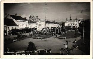 1940. Máramarossziget, Főtér a bevonulás után, az országzászló helye / main square, photo So.Stpl