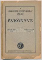 1933 dr. Bézi István - dr. Pásztay Géza (szerk.): A Közkorházi Orvostársulat Évkönyve. Budapest, 1933, Centrum Kiadóvállalat Rt, 69 p. Kiadói papírkötés. Megviselt állapotban! A borítója sérült. Az elülső borítója leszakadt, cellux-szal vissza ragasztották a könyvhöz. Ezt leszámítva jó állapotban!