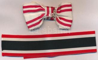 1914. "A Vörös Kereszt Ezüst Díszérme" kitüntetés női csokorszalagja + szalag német kitünt...