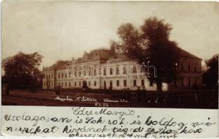 1902 Nagyszőlős, Vynohradiv; Vármegyeháza / county hall, photo (EB)