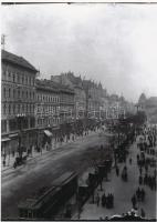 1911 Budapest, Villamos a Rákóczi úton, korabeli 9x12 cm-es üveglemezről készült modern nagyítás, felirat és dátum a negatív tasakján volt, 18x13 cm
