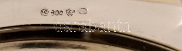 Ezüst borosüveg alátét, Ag., nettó:74gr., jelzett, d:13cm / Silver decanter underwear, Ag, net. 74gr...