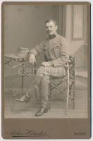 cca 1914 Katona karddal, keményhátú műtermi fotó, Häusler bistritzi műterméből, 16x11 cm / soldier, vintage photo, 16x11 cm