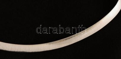 Ezüst "lapos, kígyó" nyaklánc,  Ag., nettó:18,8gr., jelzett, 42,5cm / Silver necklace, Ag,...