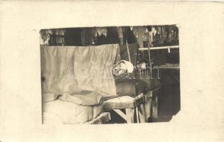 I. Világháborús k.u.k. katona alváshoz készül / WWI K.u.K. soldier going to sleep, photo