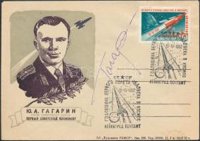 Jurij Alekszejevics Gagarin (1934-1968) orosz űrhajós aláírása emlékborítékon /  Signature of Yuriy Alekszeyevich Gagarin (1934-1968) Russian astronaut on envelope