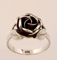 Ezüst rózsás gyűrű, Ag., nettó: 3,5gr., jelzett, méret:56 /Silver ring, net, Ag. 3,5 grams, marked, size:56