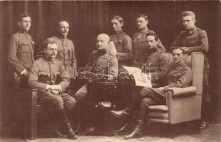 3 db I. világháborús katonai képeslap; Eger kaszárnya, csoportképek / 3 WWI military postcards; mili...