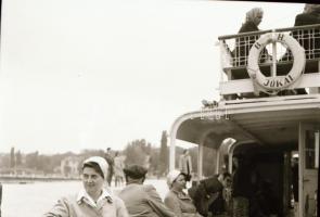 cca 1940 Balatoni negatívok és pozitív képek, Bónis László hagyatékában őrzött 10 db szabadon felhas...