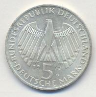 NSZK 1973G 5M "Frankfurti Parlament 125. évfordulója" T:1-
FRG 1973G 5 Mark Ag "125t...