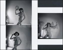 cca 1979 Kalapos huncutságok, 7 db finoman erotikus fénykép, korabeli negatívokról készült mai nagyí...