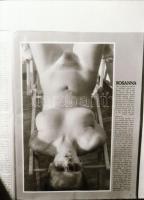 cca 1972 Akt reprók magazinokból, 32 db negatív tároló tasakban, 24x26 mm