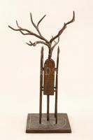 Fekete Tamás (1931-2007): Üllői úti fa. Bronz, jelzett, számozott 10/10, m: 30 cm.