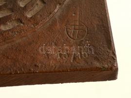 Fekete Tamás (1931-2007): Üllői úti fa. Bronz, jelzett, számozott 10/10, m: 30 cm