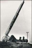 cca 1970 Czakó László: Pár lépés a Halál, pecséttel jelzett, feliratozott vintage fotóművészeti alkotás, 24x16,5 cm