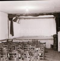 1973 Budapest, Béke mozi kívül-belül, 3 db szabadon felhasználható negatív, 6x7 cm