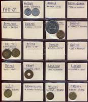 Érdekes hagyaték tétel összesen 204db (pár db duplával) világpénz gyűjtemény benne 204db Európa több...