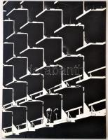 1978 Gebhardt György (1910-1993): Építők, feliratozott vintage fotóművészeti alkotás, kasírozva, 38x29 cm