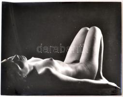 cca 1980 Marton Ildikó: Tanulmány, feliratozott vintage fotóművészeti alkotás, 30x40 cm