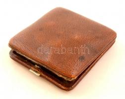 Svájci utazó óra, eredeti bőr tokjában, működik, 8x8 cm