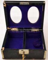 Üveges fényképtartó dobozka, kulccsal, 18x14x8 cm