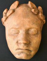 Ady Endre (?) halotti maszkjának másolata, égetett cserép, jelzés nélkül, kis kopásnyomokkal, 22,5×17,5 cm