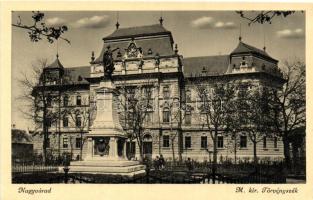 Nagyvárad, Oradea; Magyar királyi törvényszék, szobor / courthouse, statue