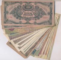 30db-os vegyes magyar pengő, adópengő és forint bankjegy tétel T:III,III-