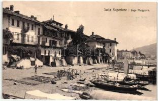 Isola Superiore, Lago Maggiore; Beach, fishing boats (Rb)