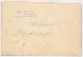 1922 Böszörményi-uti Polgári Leányiskola növendékeinek csoportképe, az üllői úti FTC stadtionban, a ...