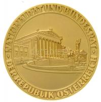 Ausztria DN Ausztria Nemzeti Tanácsa és Szövetségi Tanácsa aranyozott Br emlékérem (60mm) T:1- Austria ND National Council and Federal Council of Austria gilt Br commemorative medallion (60mm) C:AU