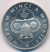Csehszlovákia 1980. "Érme és Érem Múzeum / 90 éves a Körmöcbányai Múzeum" ezüstözött fém e...
