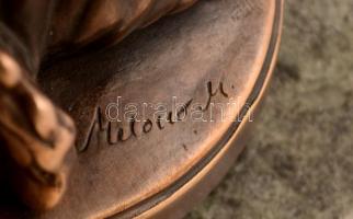 Melocco Miklós (1935- ): Léda a hattyúval. Bronz, márvány talapzaton, jelzett, utánöntés, m: 18 cm