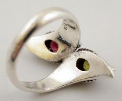 Ezüst(Ag) kétköves gyűrű, jelzett, méret: 52, bruttó: 7,4 g