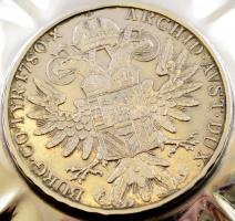 Ezüst(Ag) tálka "1780 Mária Terézia" tallérral, jelzett, d: 9 cm, nettó: 64,3 g