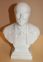 Lenin szobor 17 cm magas