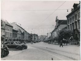 cca 1940 Kassa Főutca. Korschelt Miklós pecséttel jelzett felvétele 24x18 cm