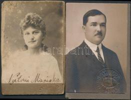 cca 1927 A Magyar Királyi Államvasutak személyazonossági igazolójegye, 2 db, az egyik hátoldala hiányos, szárazpecséttel.